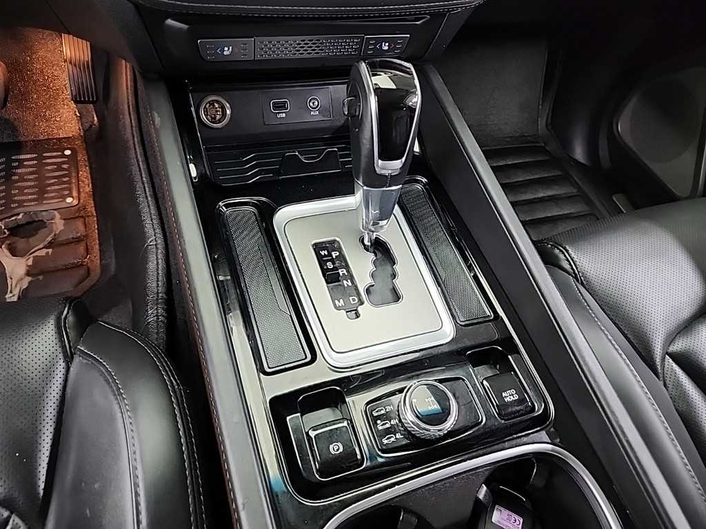 Ssangyong Rexton - Vista 8