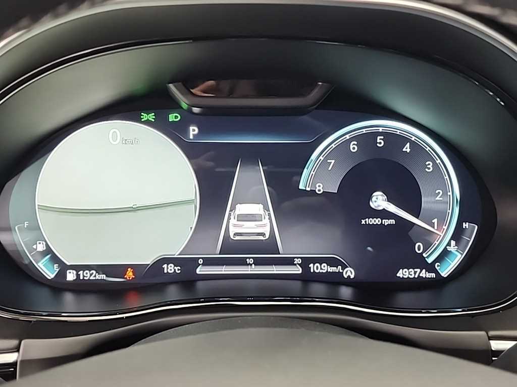 Genesis GV70 - Vista 6
