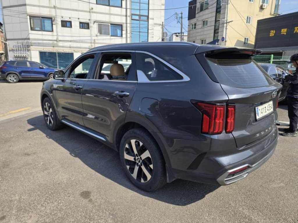 KIA Sorento - Vista 4