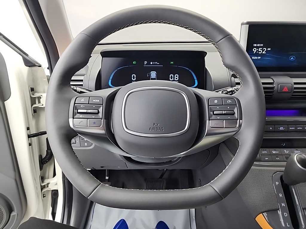 HYUNDAI Casper - Vista 9
