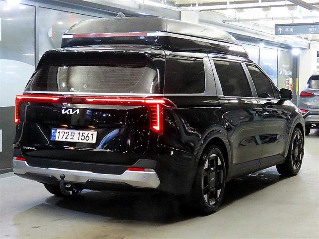 KIA Carnival - Vista 4
