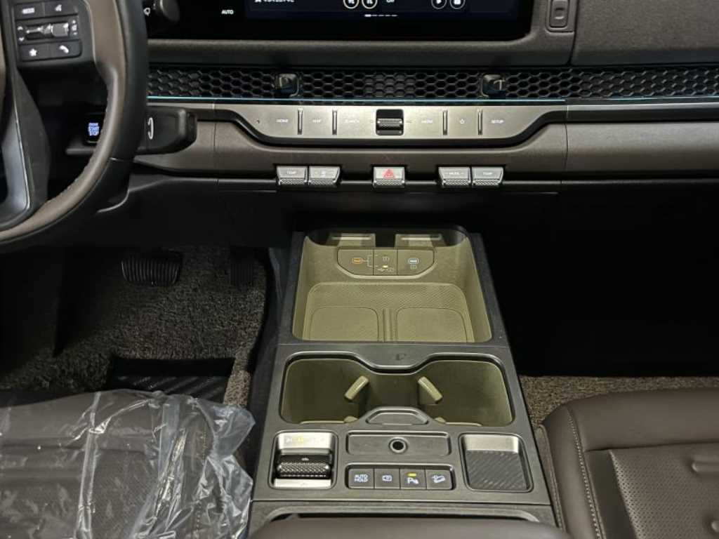 KIA Tasman - Vista 10