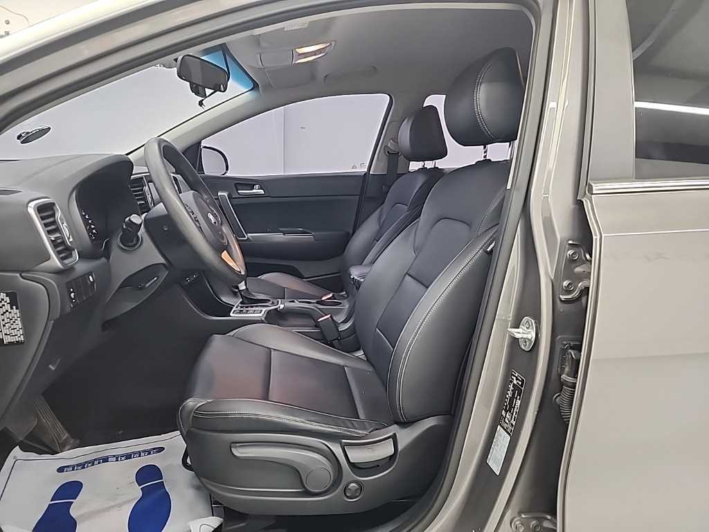 KIA Sportage - Vista 11