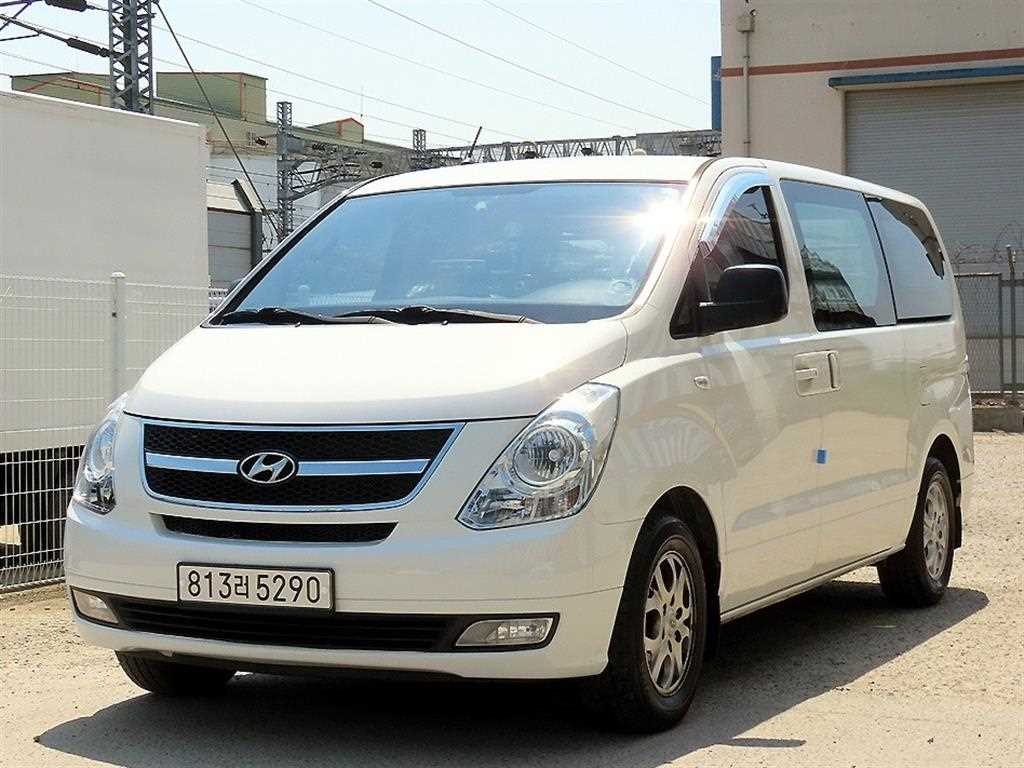 HYUNDAI Starex 2015 Blanco - Importación desde Corea - HF Imports Iquique - Foto 1