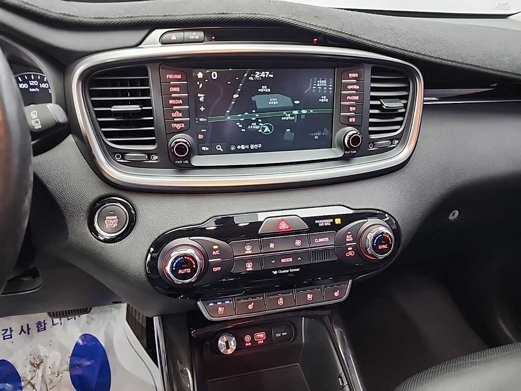 KIA Sorento - Vista 10