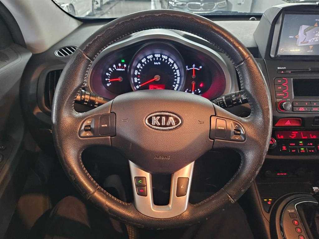 KIA Sportage - Vista 5