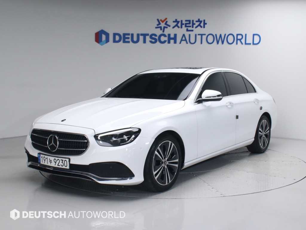 Mercedes Benz E class - Vista 2