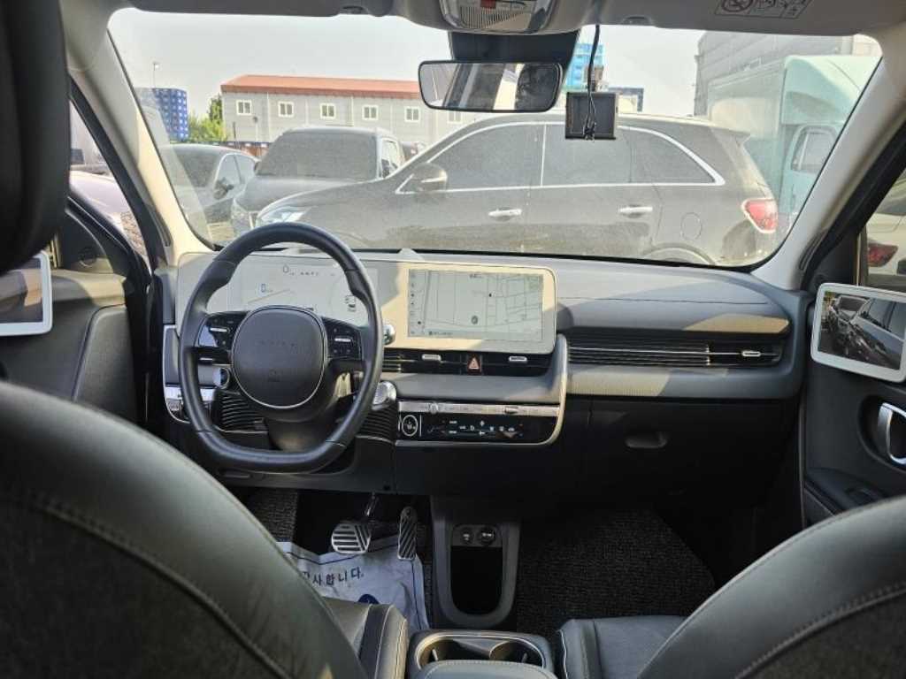 HYUNDAI Ioniq 5 - Vista 4