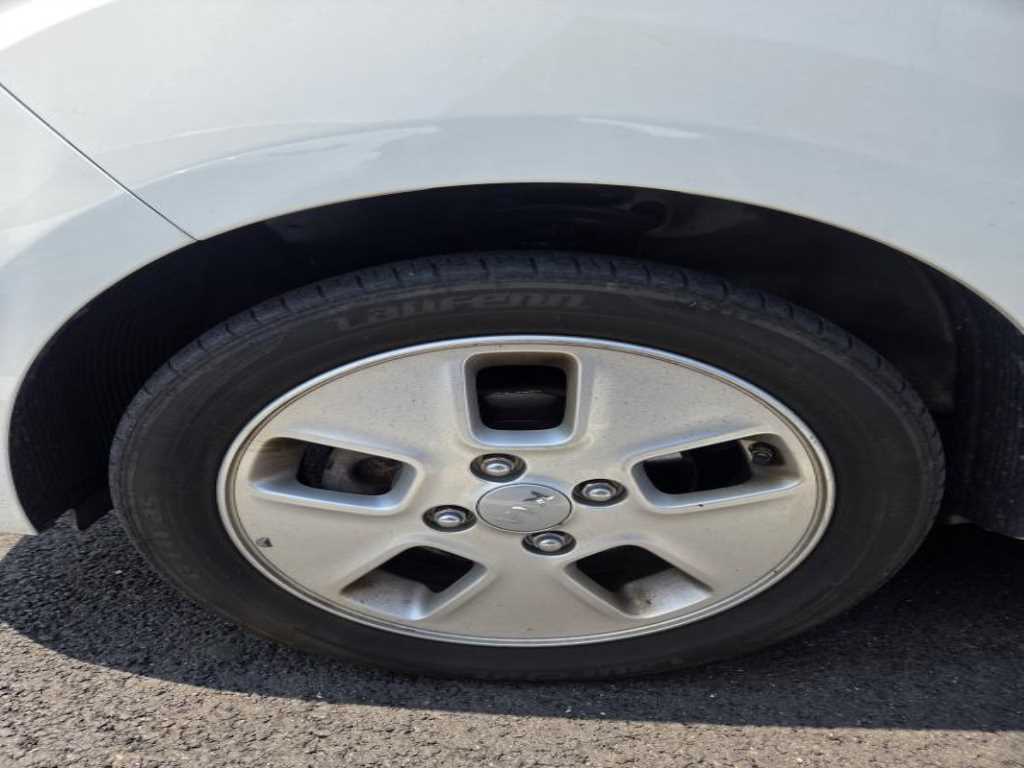 KIA Ray - Vista 9