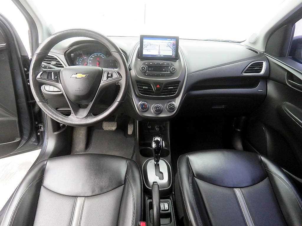 Chevrolet Spark - Vista 8
