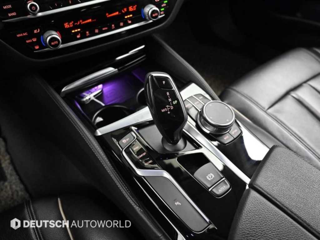 BMW 5 Series - Vista 9