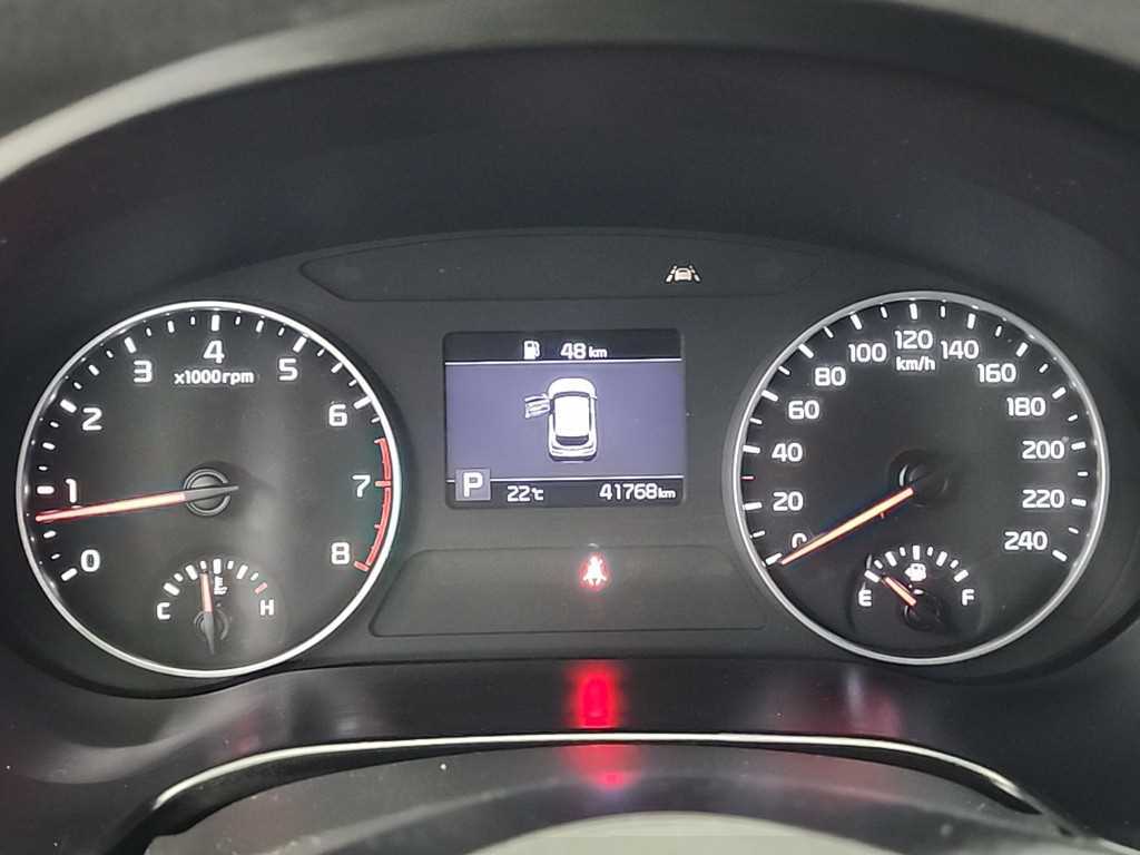 KIA Seltos - Vista 6