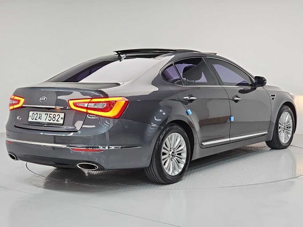 KIA K7 - Vista 4