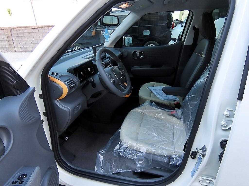 HYUNDAI Casper - Vista 5