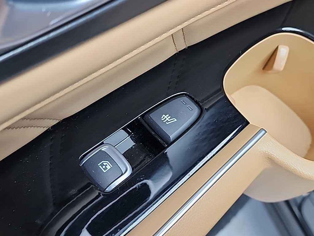 KIA Sorento - Vista 3