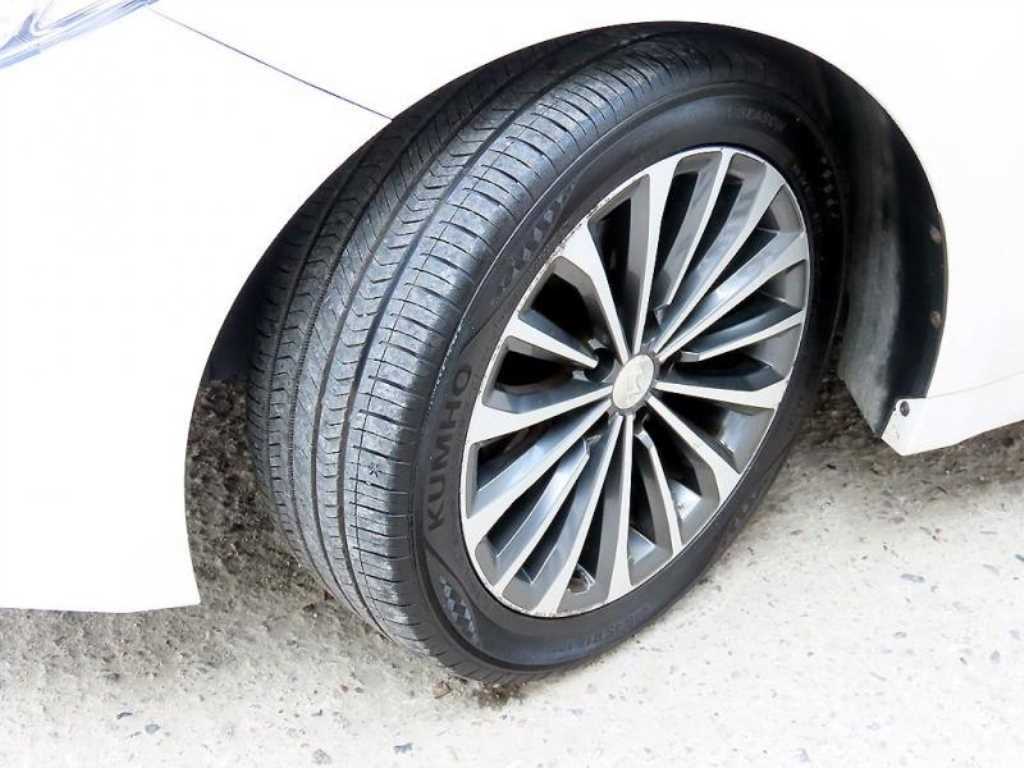 HYUNDAI Grandeur 2014 Blanco - Importación desde Corea - HF Imports Iquique - Foto 20