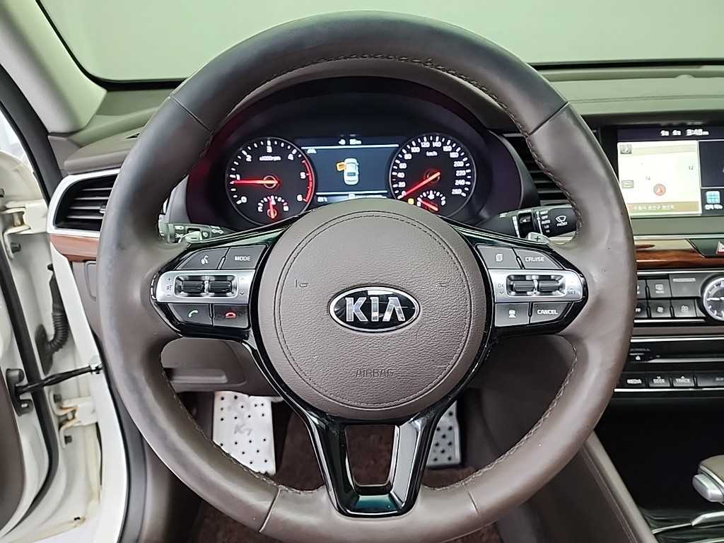 KIA K7 - Vista 9