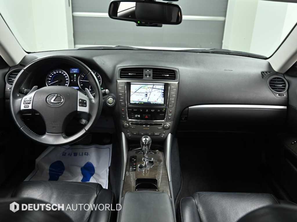 Lexus IS - Vista 7