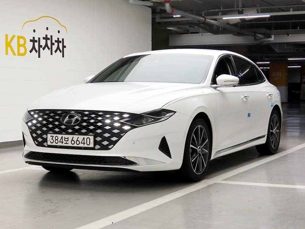 HYUNDAI Grandeur - Vista 2