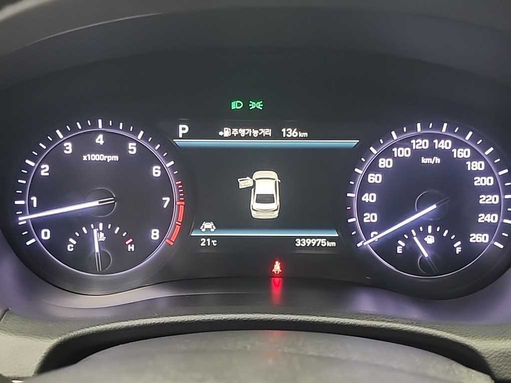 Genesis G80 - Vista 6