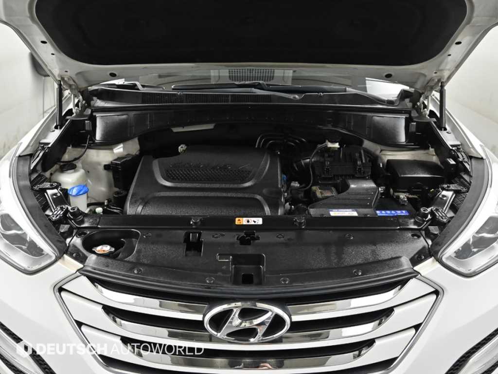 HYUNDAI Santa Fe - Vista 6