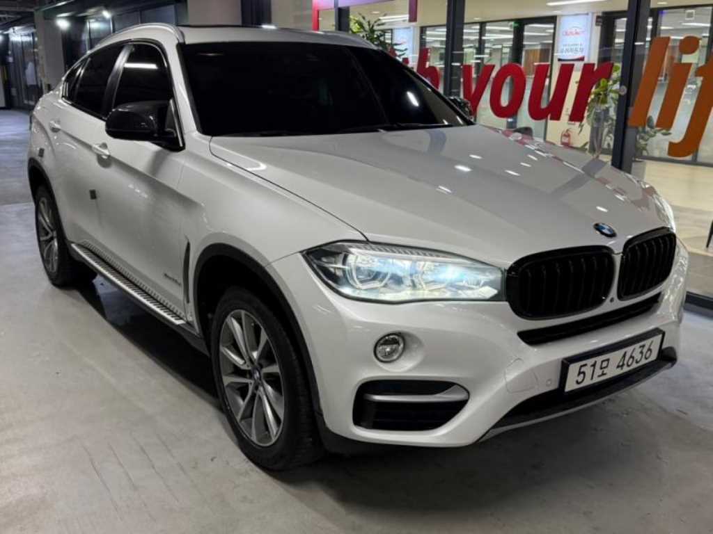 BMW X6 - Vista 3