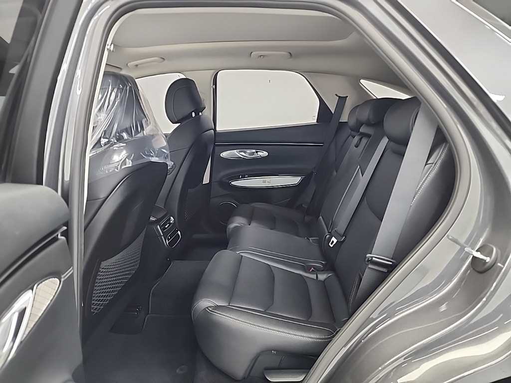 Genesis GV70 - Vista 12