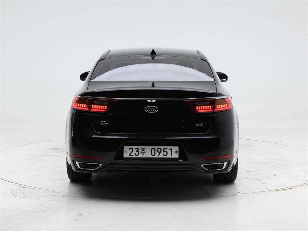 KIA K7 - Vista 5