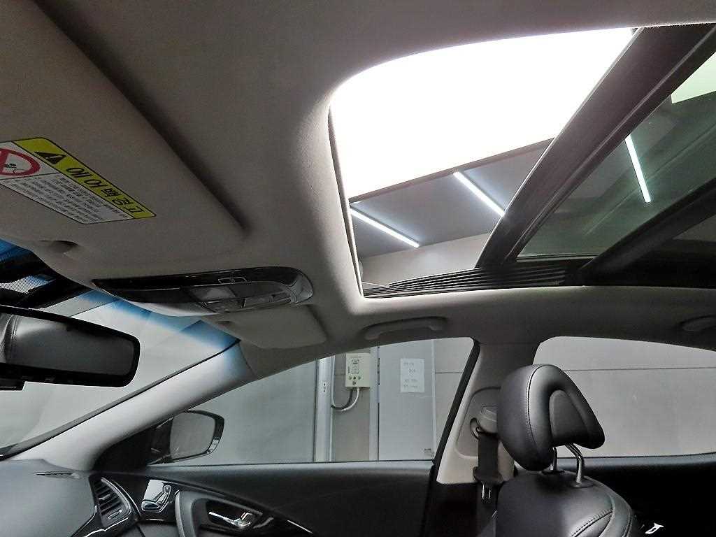 HYUNDAI Grandeur 2015 Negro - Importación desde Corea - HF Imports Iquique - Foto 16