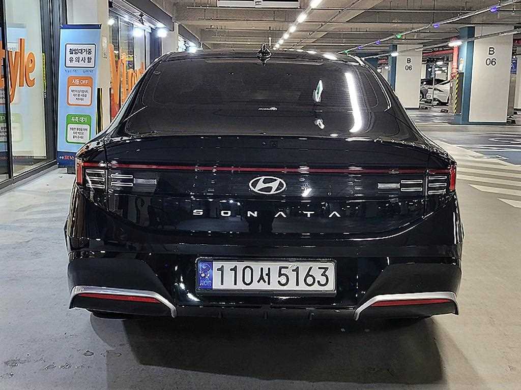 HYUNDAI Sonata - Vista 5