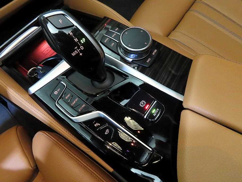 BMW 5 Series - Vista 12