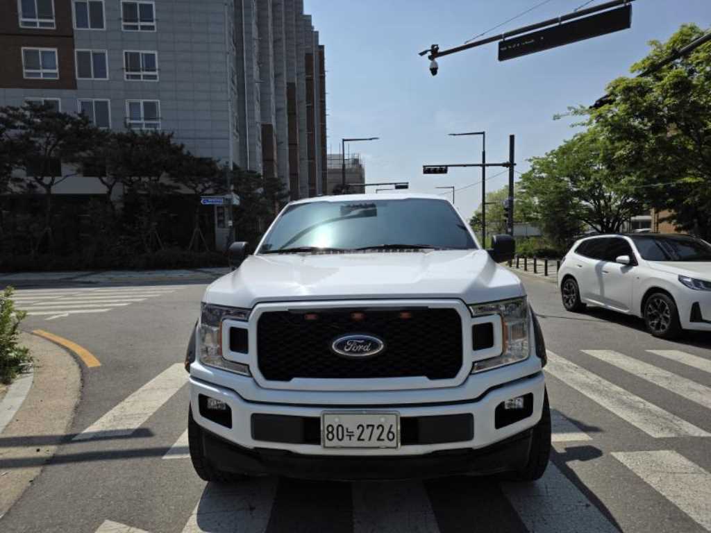 Ford F-Series - Vista 2