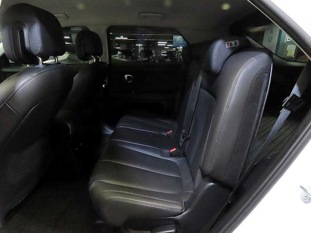HYUNDAI Ioniq 5 - Vista 7