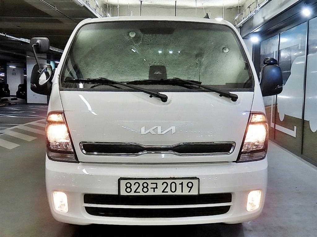 Small Truck Cargo (small) - Vista 2