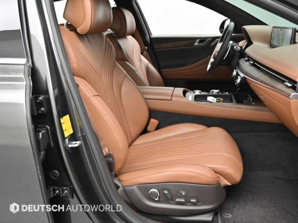 Genesis G80 - Vista 10