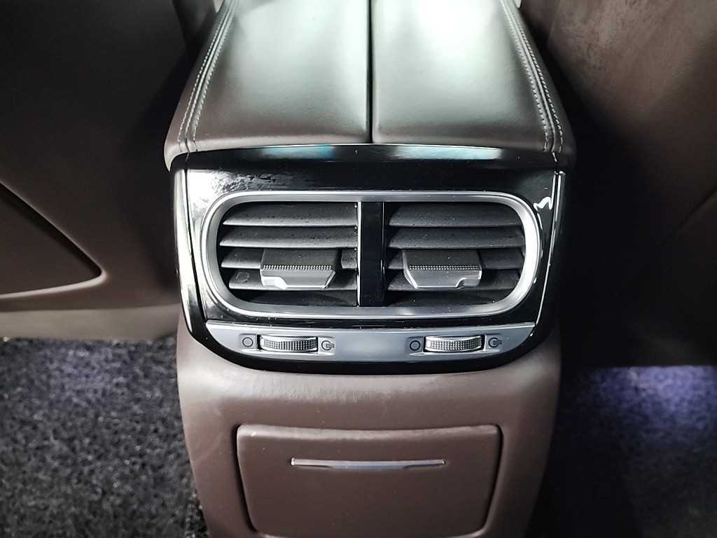 Genesis G90 2019 Negro - Importación desde Corea - HF Imports Iquique - Foto 13