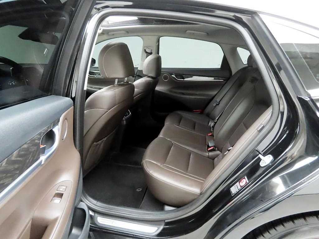 HYUNDAI Grandeur - Vista 9