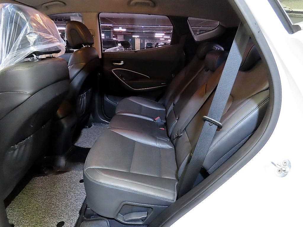 HYUNDAI Santa Fe - Vista 7