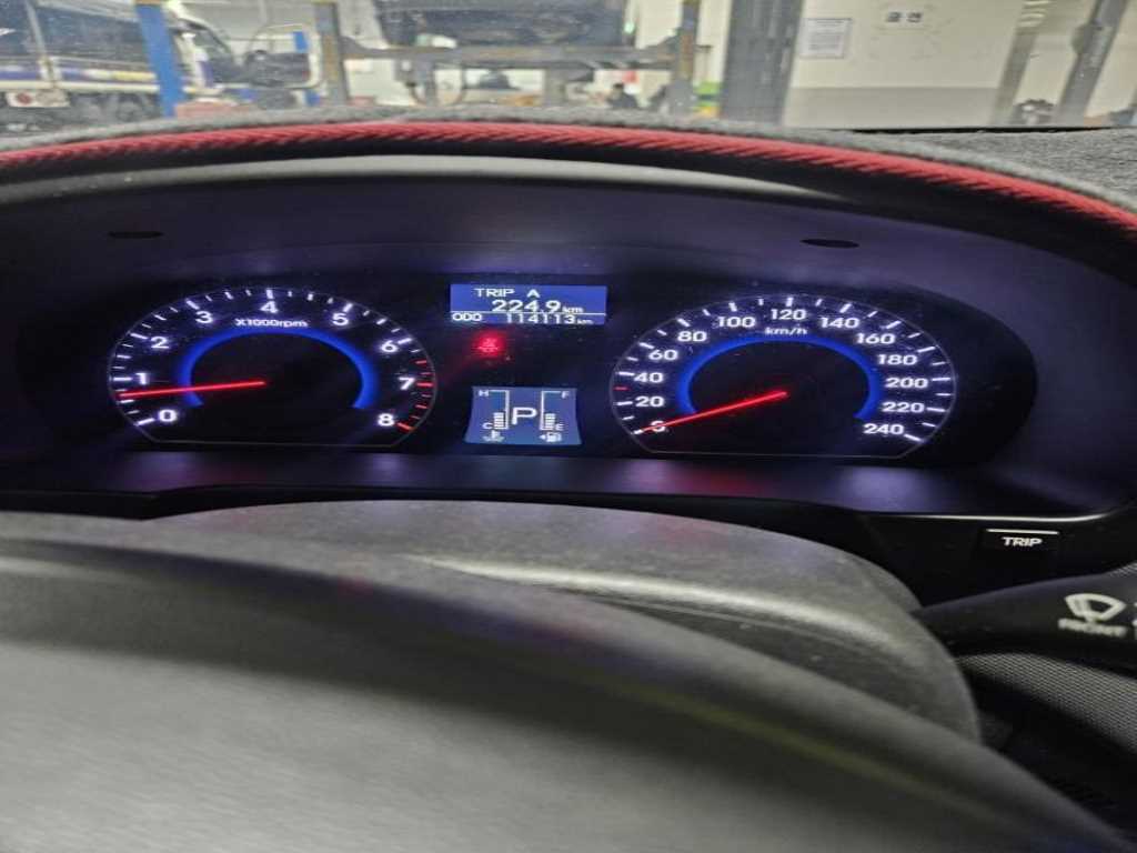 HYUNDAI i30 - Vista 6