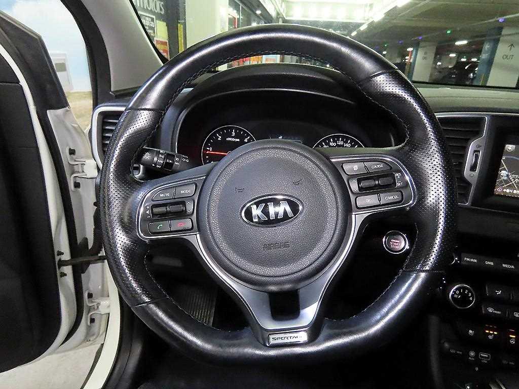 KIA Sportage - Vista 8