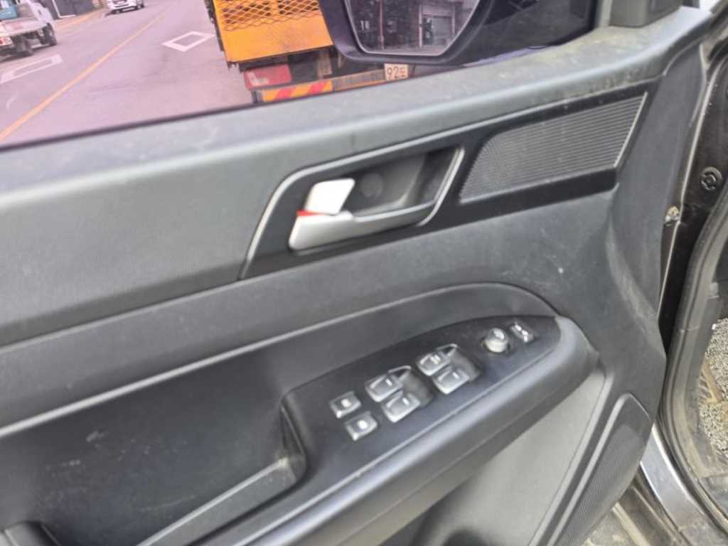 Ssangyong Rexton - Vista 5