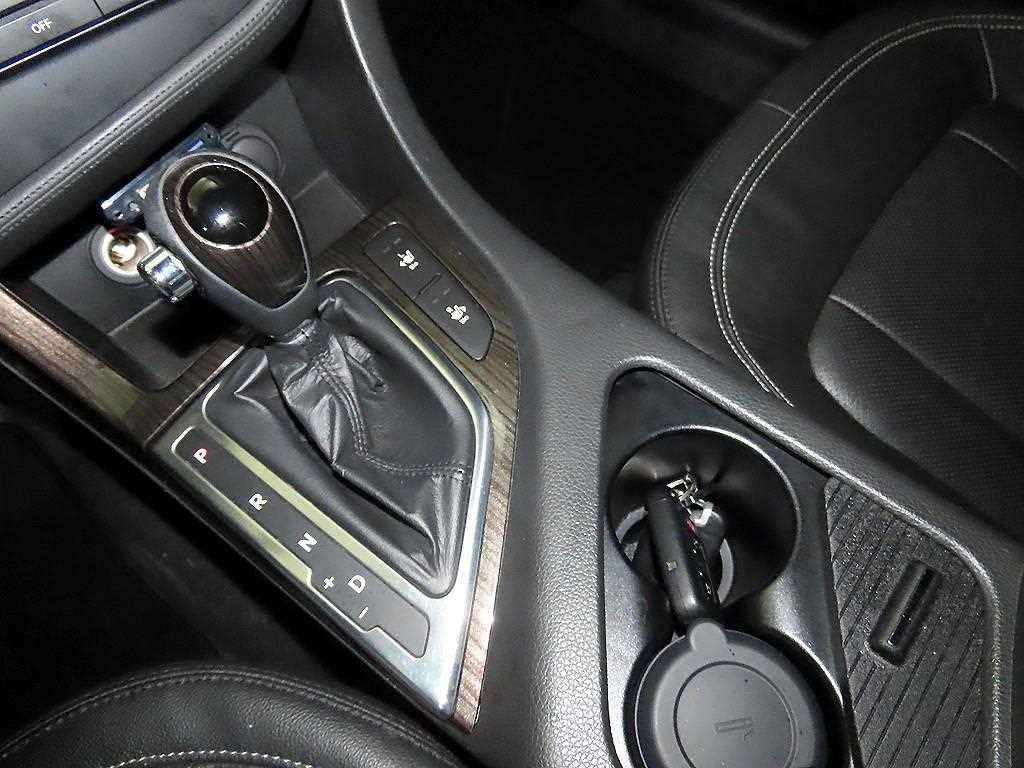 KIA K5 - Vista 12