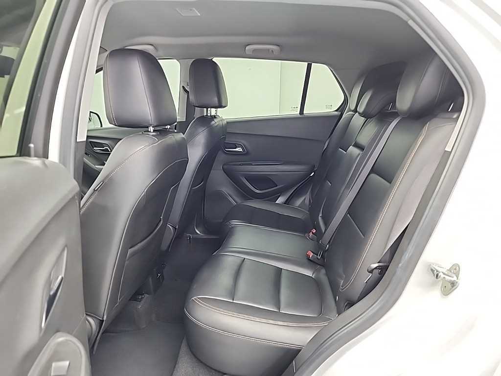 Chevrolet Trax 2018 Blanco - Importación desde Corea - HF Imports Iquique - Foto 13