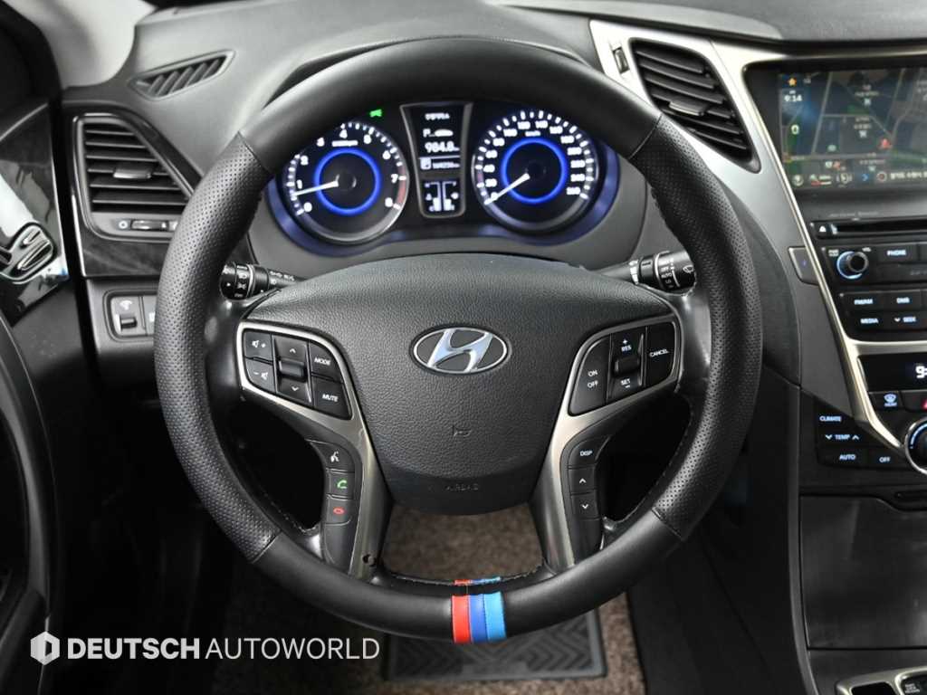 HYUNDAI Grandeur 2014 Blanco - Importación desde Corea - HF Imports Iquique - Foto 13