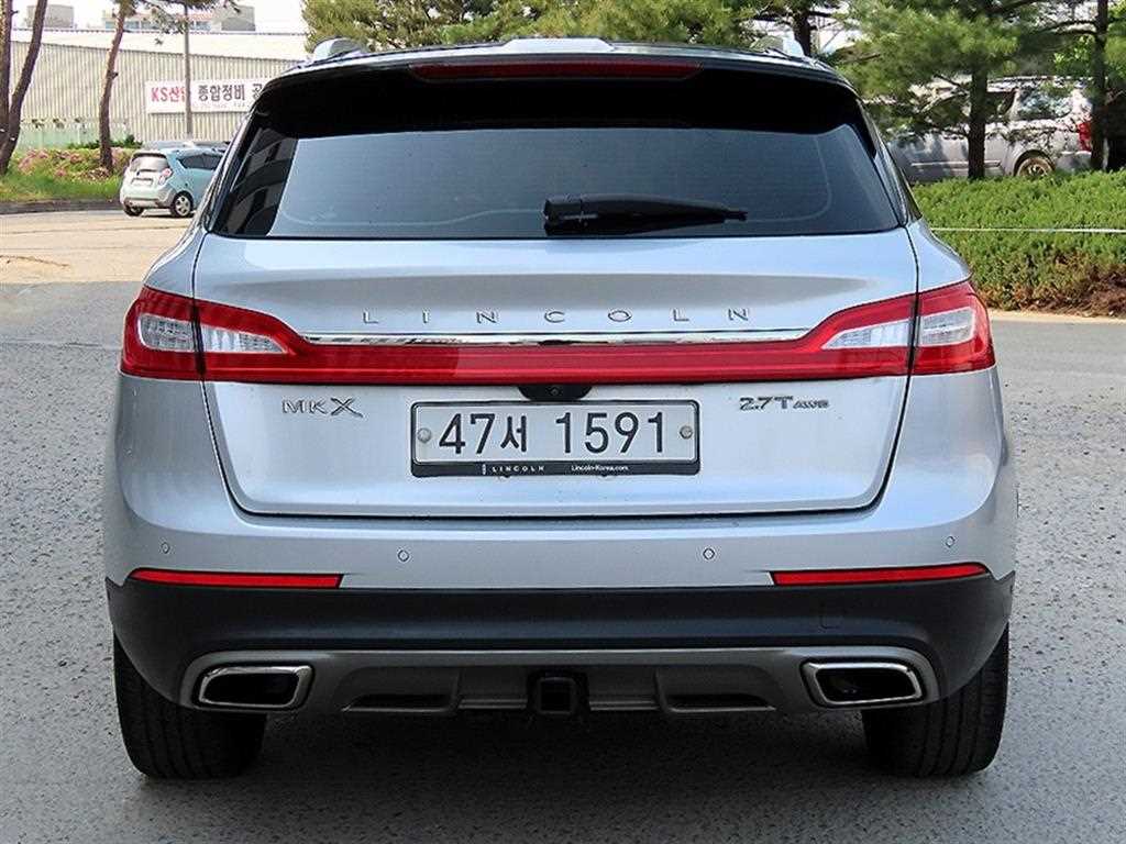 Lincoln MKX - Vista 4