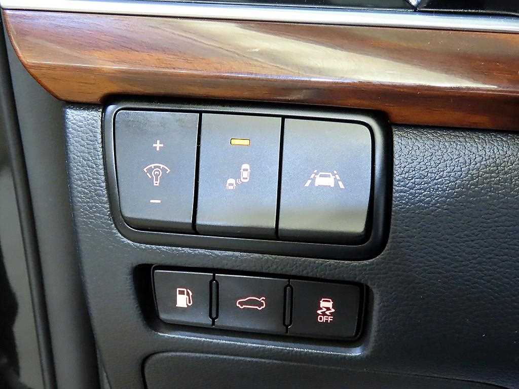 KIA K7 2017 Negro - Importación desde Corea - HF Imports Iquique - Foto 14