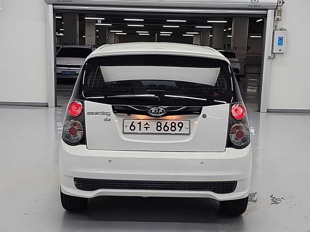 KIA Morning - Vista 3