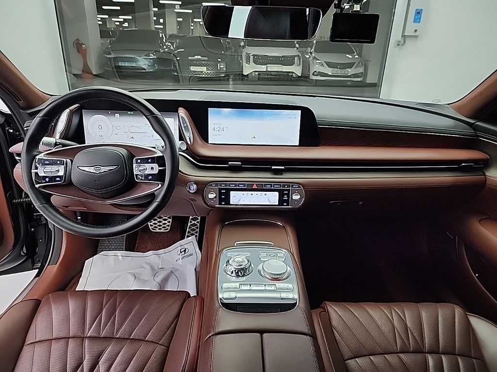 Genesis G90 - Vista 7