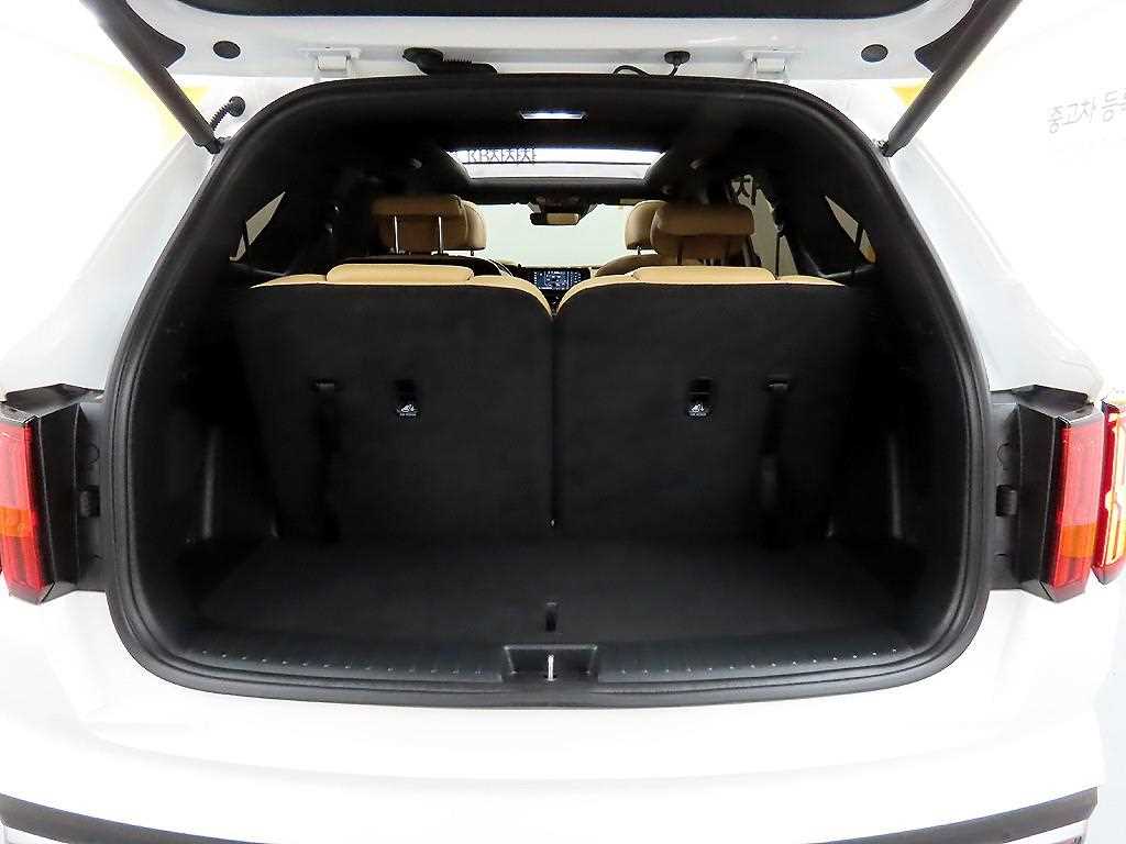 KIA Sorento 2023 Blanco - Importación desde Corea - HF Imports Iquique - Foto 18