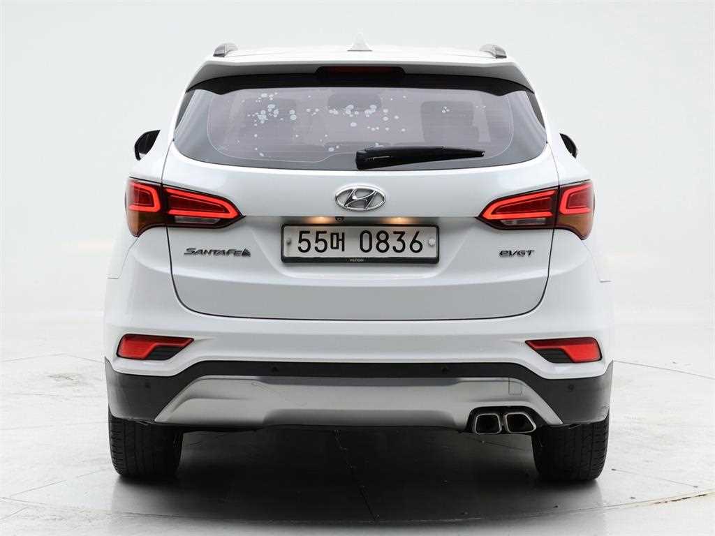 HYUNDAI Santa Fe - Vista 5